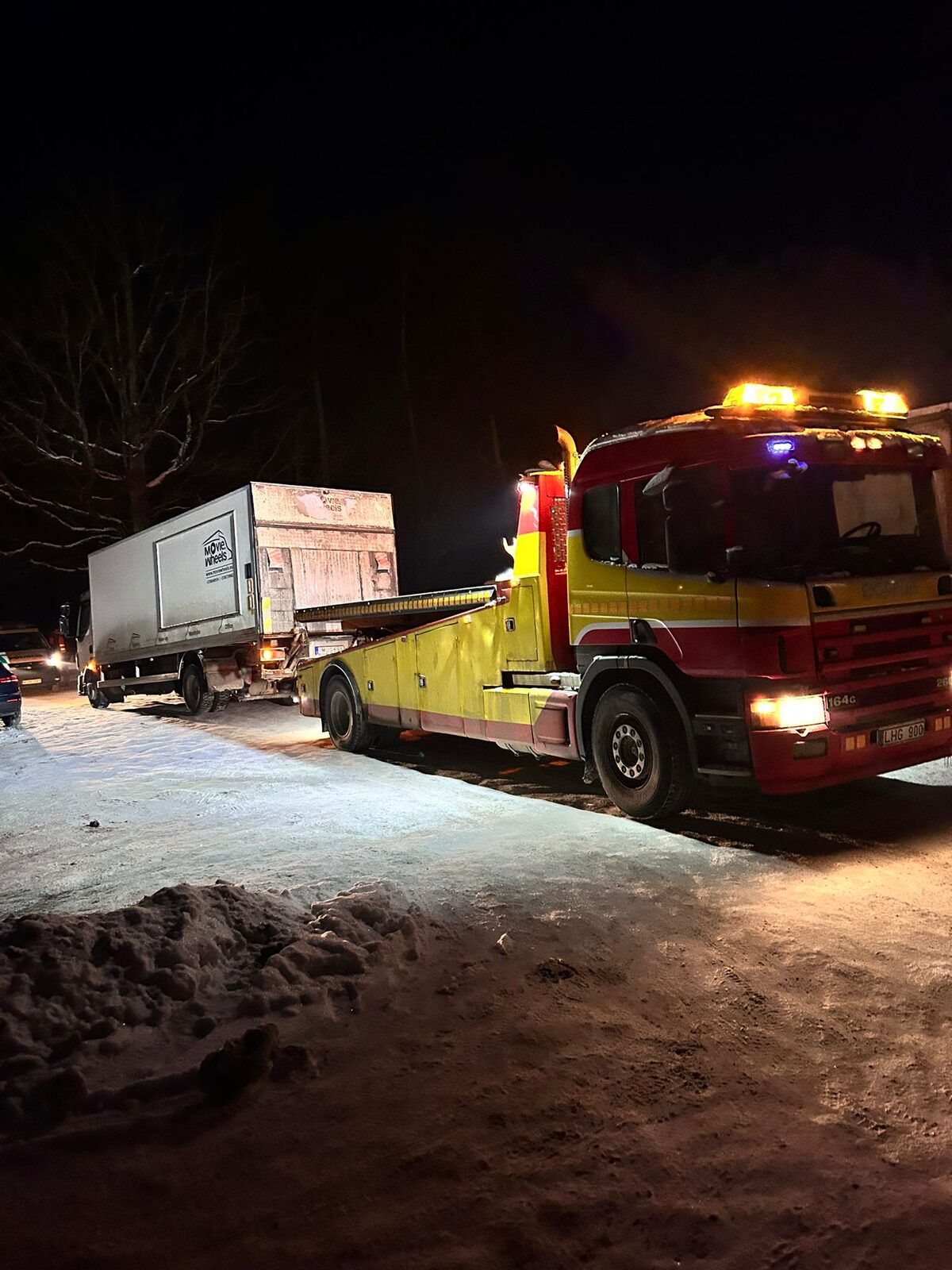 Truck assistance at night
